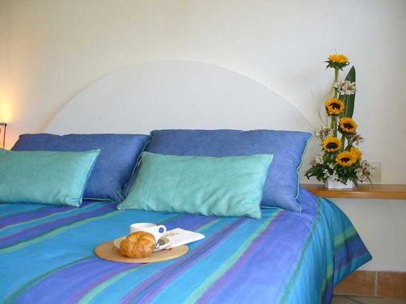 Hotel Eloisa Puerto Vallarta Chambre photo