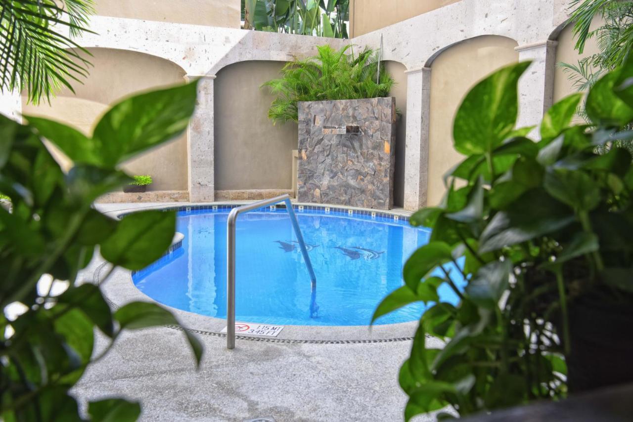 Hotel Eloisa Puerto Vallarta Extérieur photo
